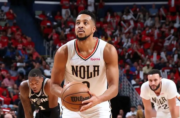 nba马丁为什么退役(2换1！火箭<a href=https://www.yingtan007.com/temp/xinaoerliangzuozuo target=_blank class=infotextkey>鹈鹕</a>或进行大交易，波特马丁离队，休城收获超新星内线)